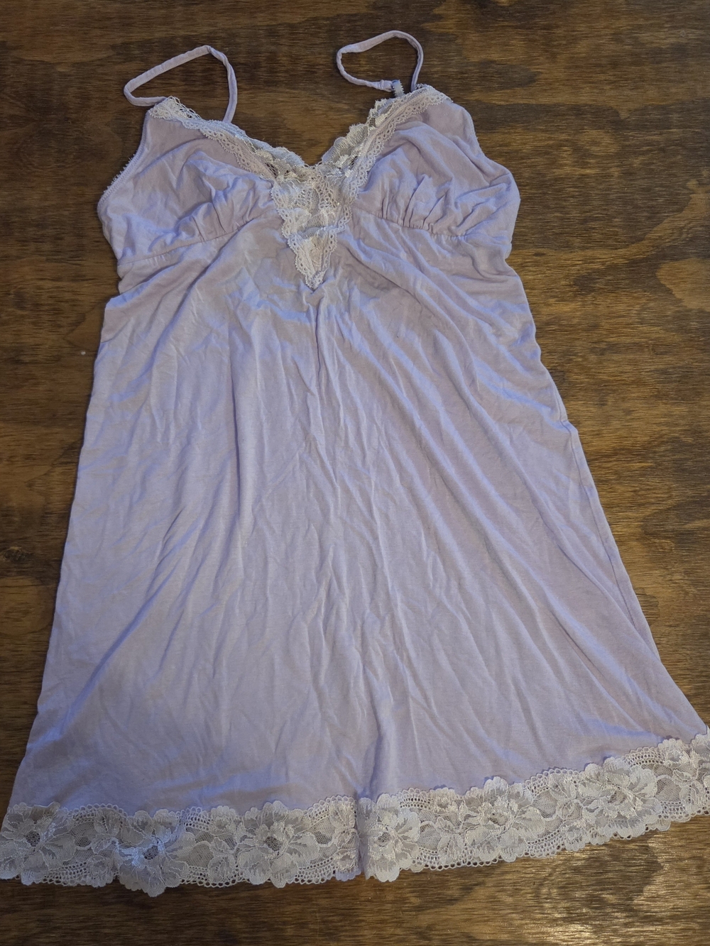Victoria's Secret Lavender Lace-Trim Chemise